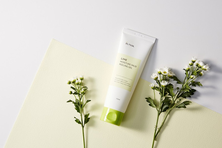 iUNIK Lime Moisture Mild Peeling Gel 120 ml